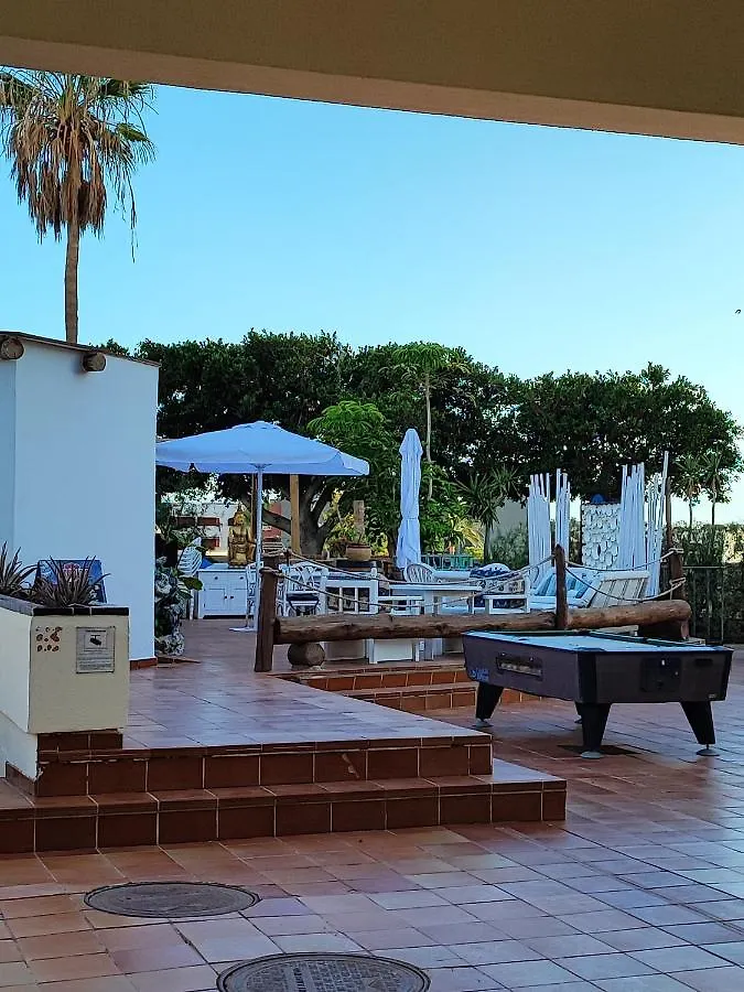 Paradise Beach Apartment, With Wifi And Stunning Sea Views Адехе Апартаменты